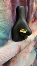 888